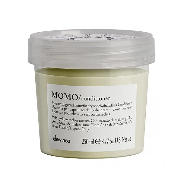 Balsam hidratant pentru par uscat momo conditioner
