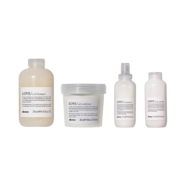 Set pentru parul cret sau ondulat love curl - sampon 250ml, balsam 250ml, lapte 150ml, crema 150ml